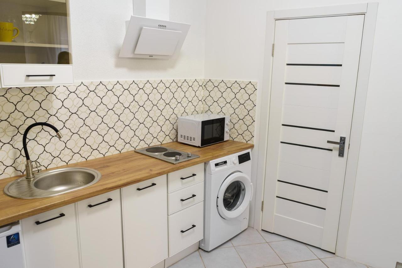 Charming Apartments In The Heart Of Lviv - Valova, Nasypna Str Екстер'єр фото