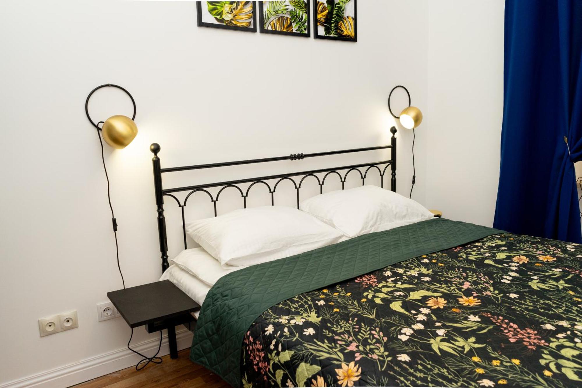 Charming Apartments In The Heart Of Lviv - Valova, Nasypna Str Екстер'єр фото