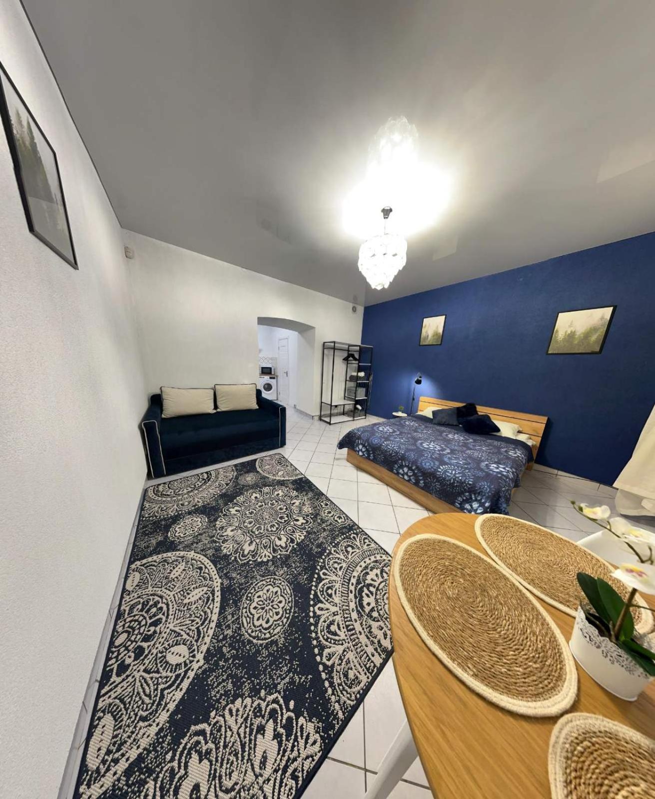 Charming Apartments In The Heart Of Lviv - Valova, Nasypna Str Номер фото